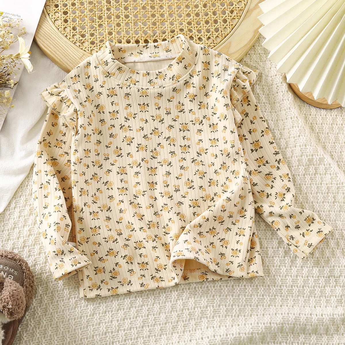 Girls Autumn Floral T-Shirt – Flying Sleeve Casual Top for Kids & Toddlers